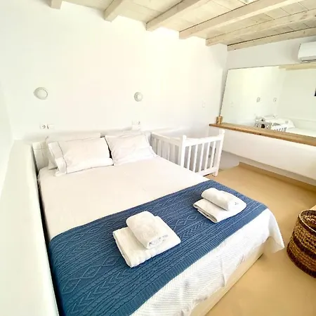Sunny House דירה