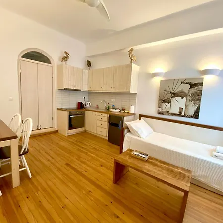 Sunny House Apartment